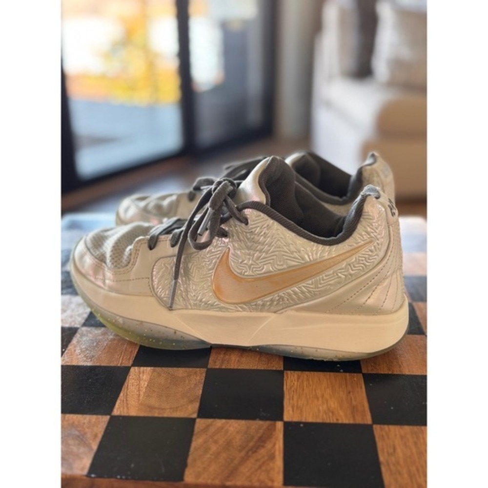 Nike Ja 2 GS "Tree Top"  Basketball Shoes size Y6.5 Silver Gold 12 AM- UNISEX‎